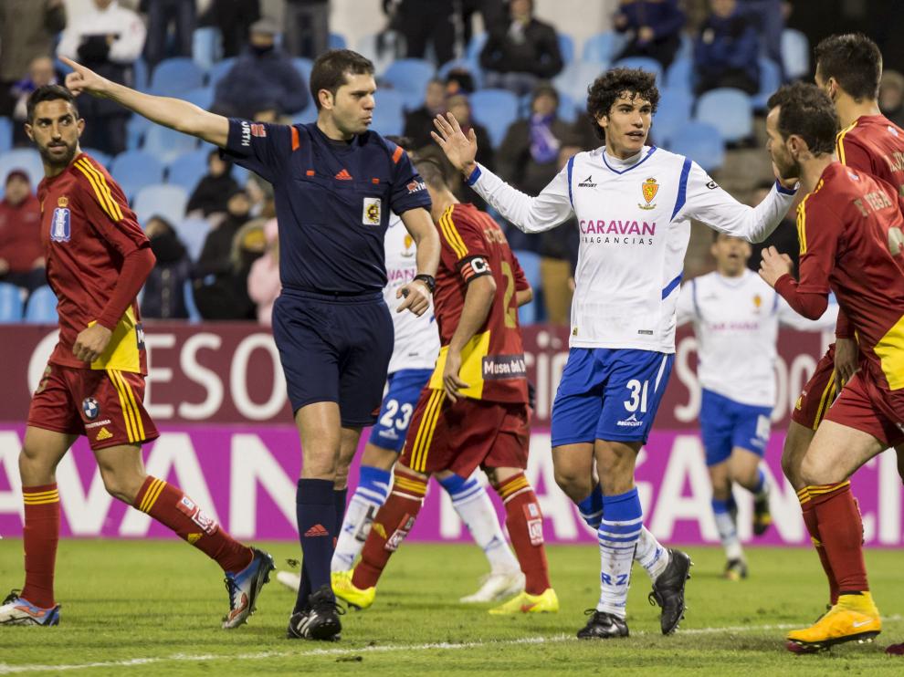 Vallejo, en el partido del Real Zaragoza contra el Recre