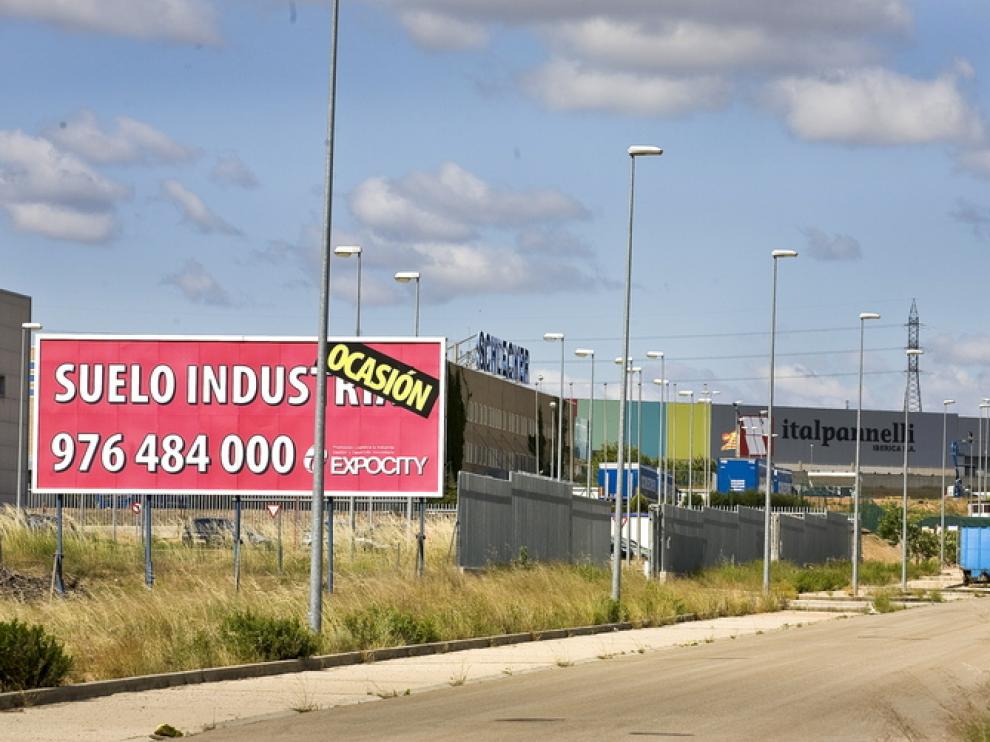 Cerca de 180 empresas se declaran insolventes en Aragón, la mitad que hace un año
