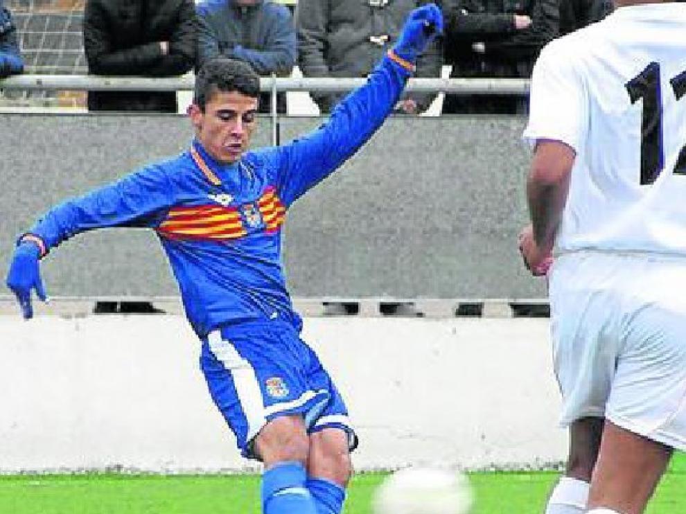 Álvarez, autor del primer tanto de Aragón.
