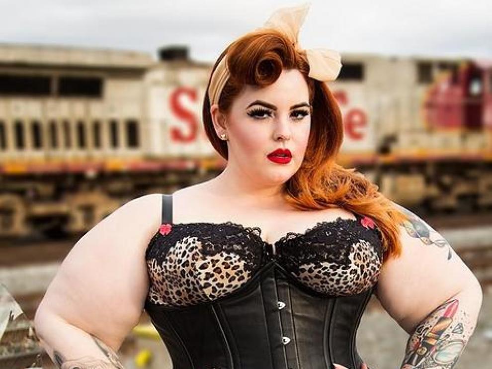 Tess Munster, la primera supermodelo con la talla 54