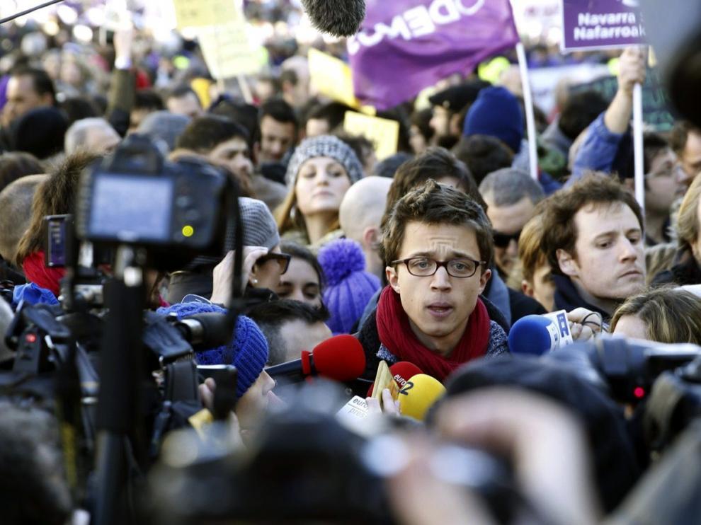 El secretario de Política de Podemos, Íñigo Errejón, durante su intervención previa a la 'Marcha por el cambio'