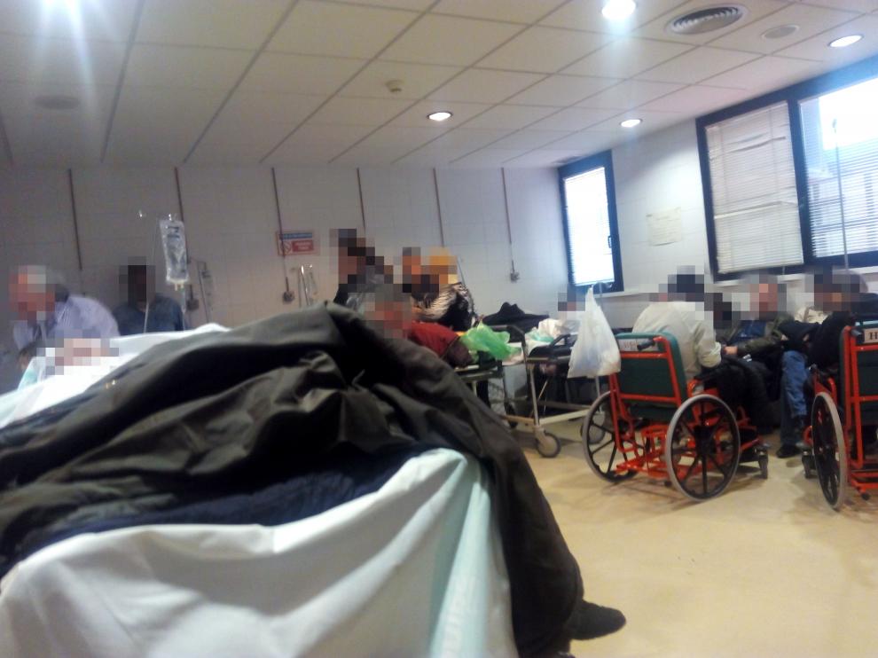 Las urgencias hospitalarias del Clínico también tienen más presión asistencial estos días.