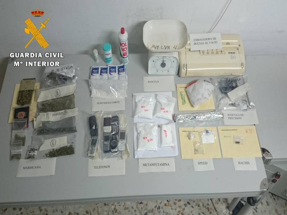 Detenido en la localidad de Albeta por un presunto delito contra la salud pública