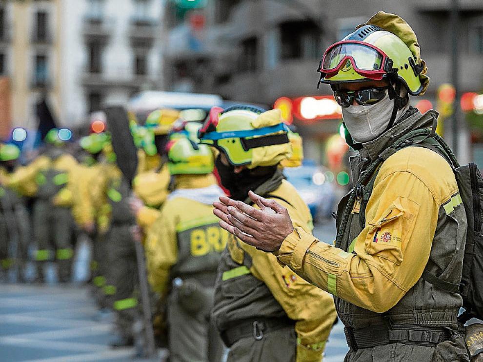 Retenes de Sarga y la BRIF exigieron en la calle mejoras laborales. o. d.