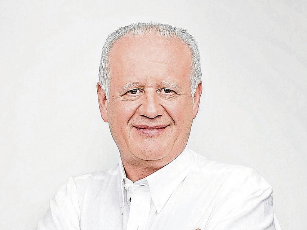 Juan Echanove dirige e interpreta 'Conversaciones con mamá'.