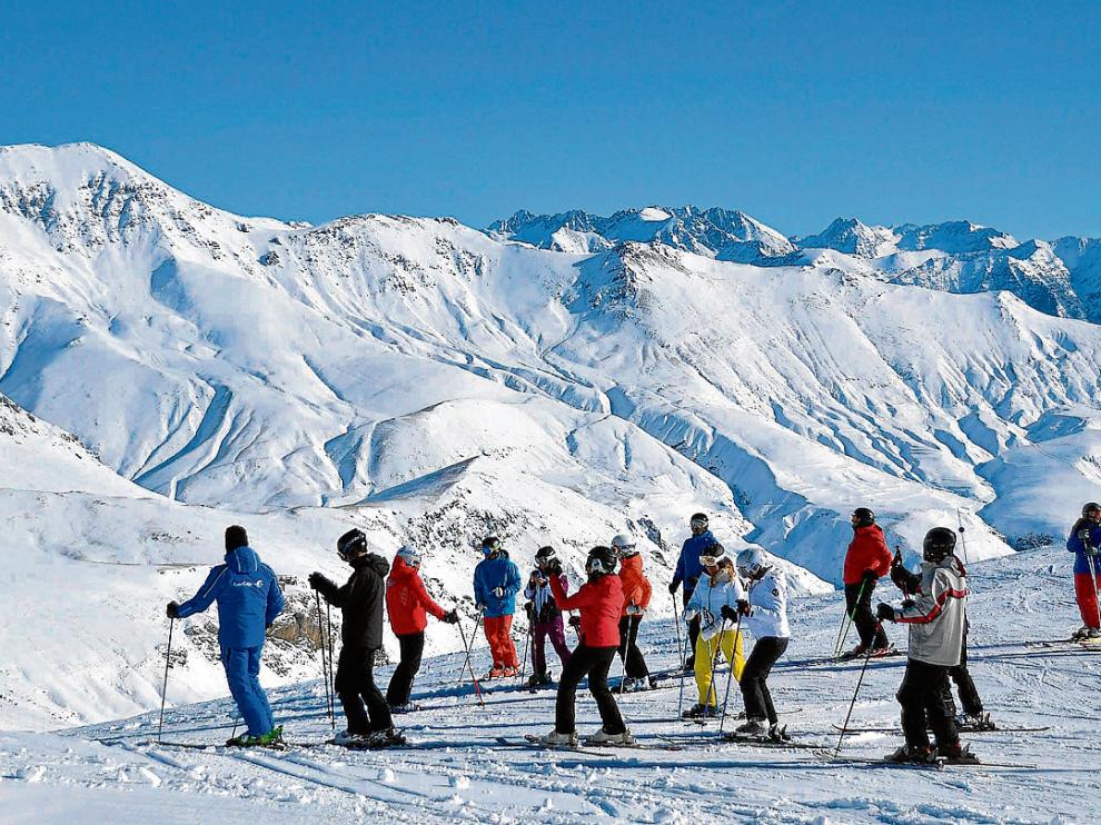 En Formigal, los usuarios disfrutaron de una buena jornada de esquí. laura zamboraín