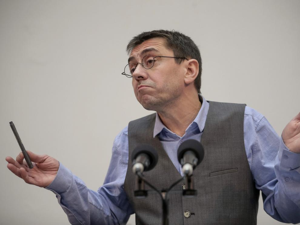 Monedero, en una rueda de prensa