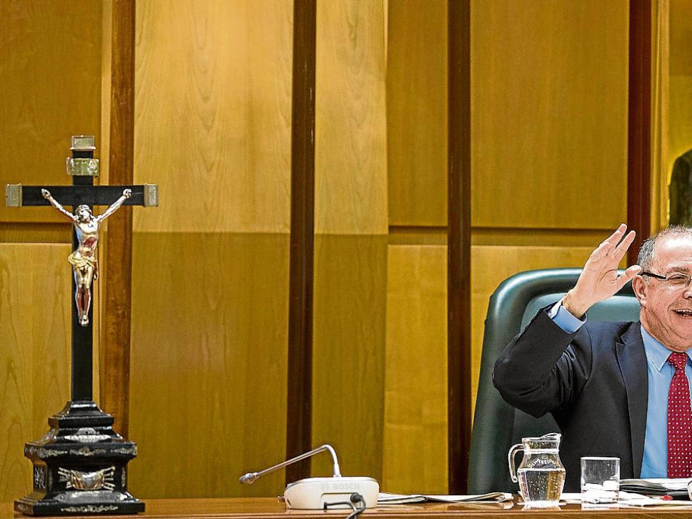 El vicealcalde, Fernando Gimeno, en el pleno ordinario del pasado mes de diciembre.