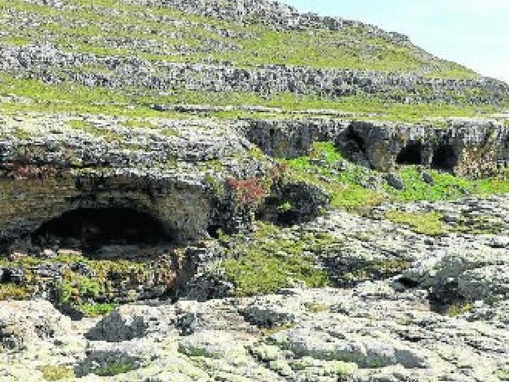 Abrigos en el barranco de la Pardina, Huesca, que han sido estudiados en la investigación.