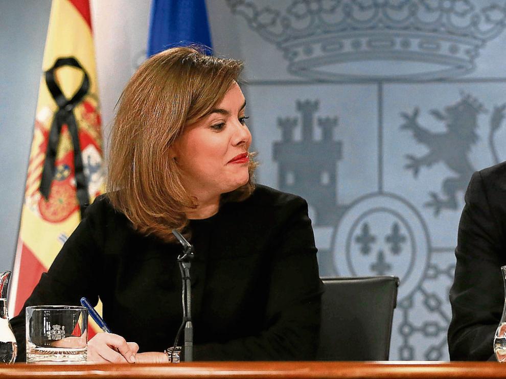 Wert aprueba los grados de tres años con el rechazo del rector y los estudiantes