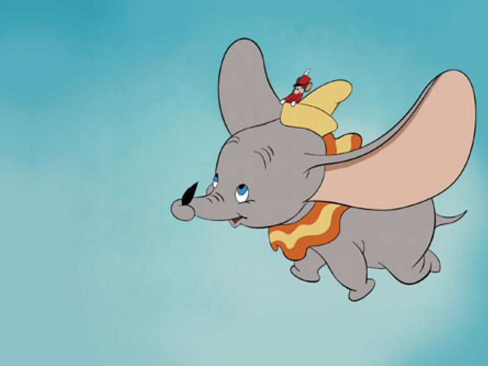 Una asociación en defensa de animales pide a Tim Burton cambiar el final de Dumbo
