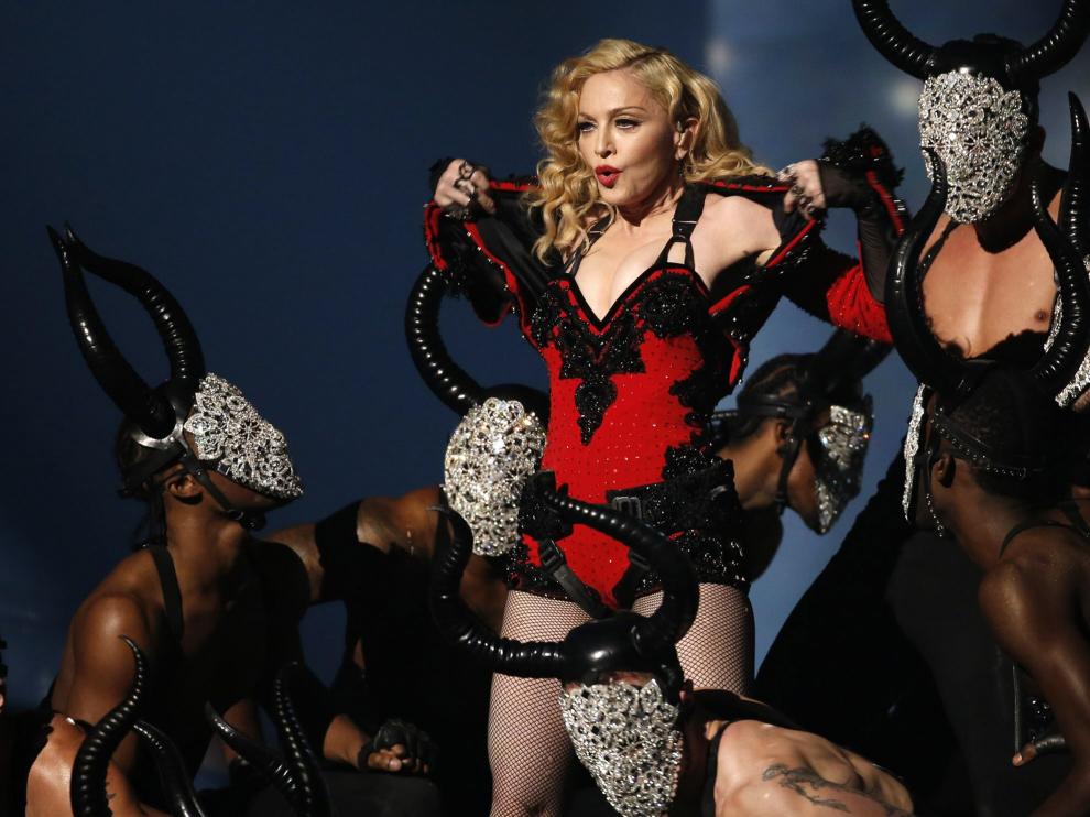 Madonna durante una actuación