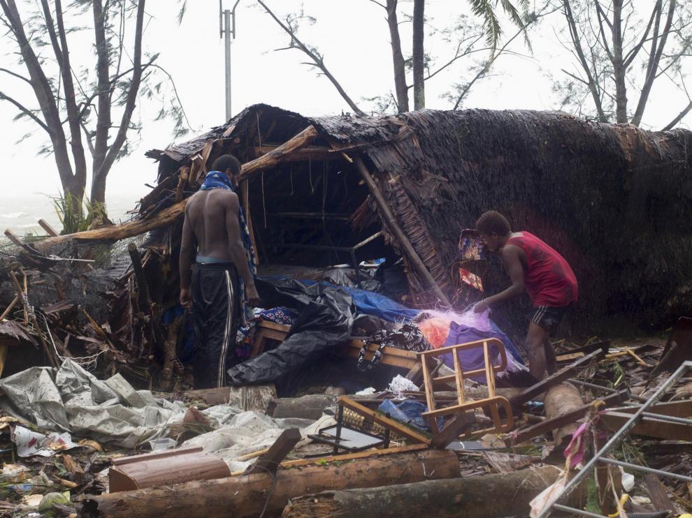 Casas destruidas en Vanuatu tras el paso del ciclón Pam