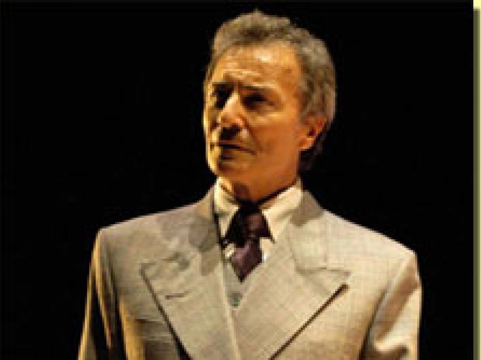 El actor Jose Luis Pellicena en la representación de 'El retrato de Dorian Grey'