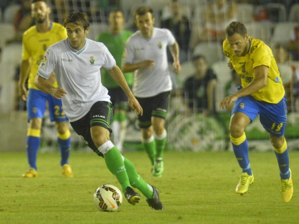 Adán Pérez, en un partido del Racing de Santander