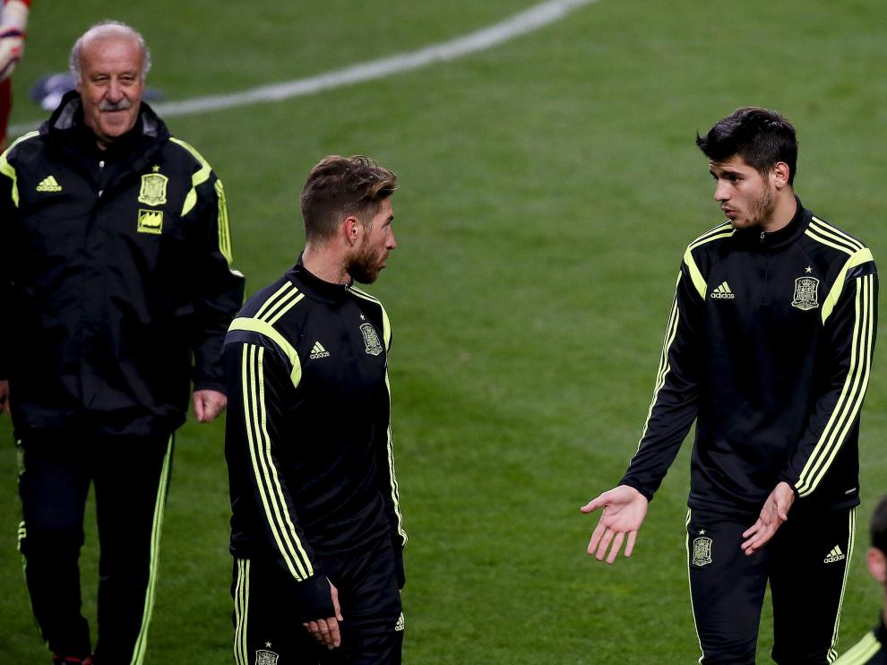 Morata, Ramos y Del Bosque, durante un entrenamiento