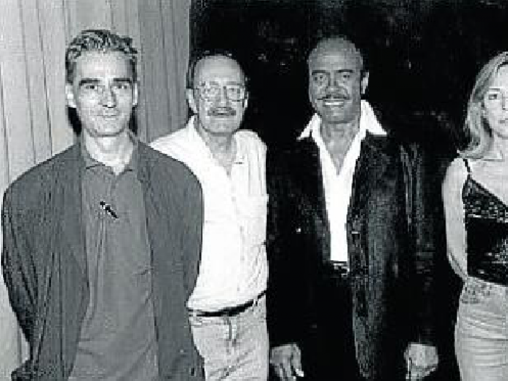 Durante varios años acudió a los conciertos de Borja en Jazz, que solía presentar. Aquí está con Chus Fernánez, Benny Golson y Margarita Barbáchano.