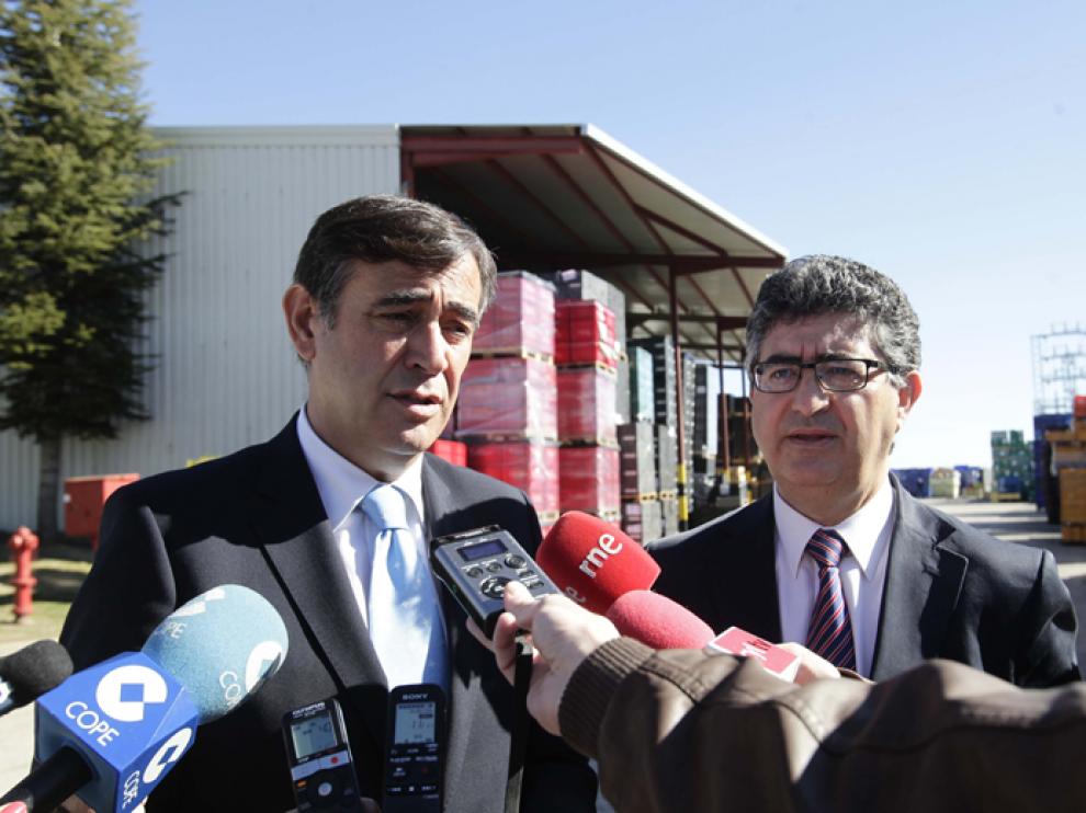 El presidente de la institución provincial, Antonio Pardo, ha visitado este martes las instalaciones de Fico Mirrors