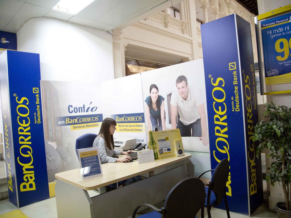 Sede central de Correos en Zaragoza