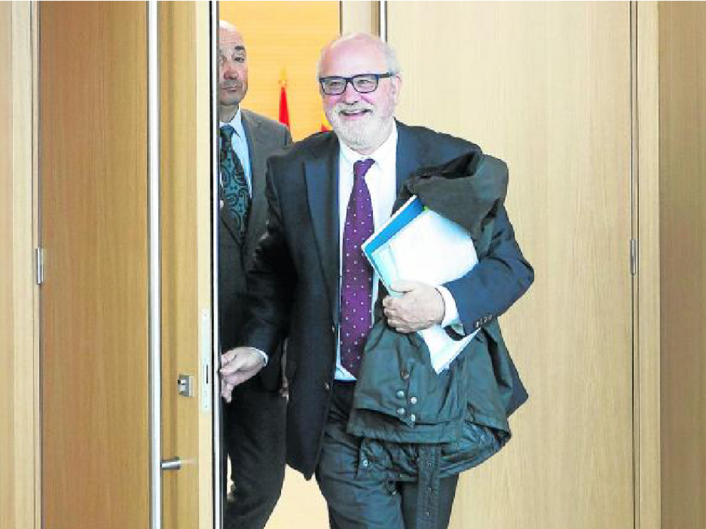 El exviceconsejero de Obras Públicas Carlos Esco, a la conclusión del interrogatorio.