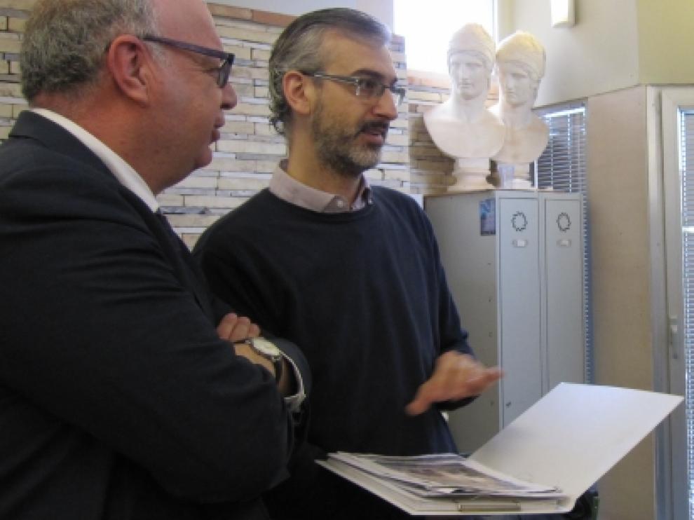 El director de SVA ha firmado con el director de la Escuela el convenio de colaboración