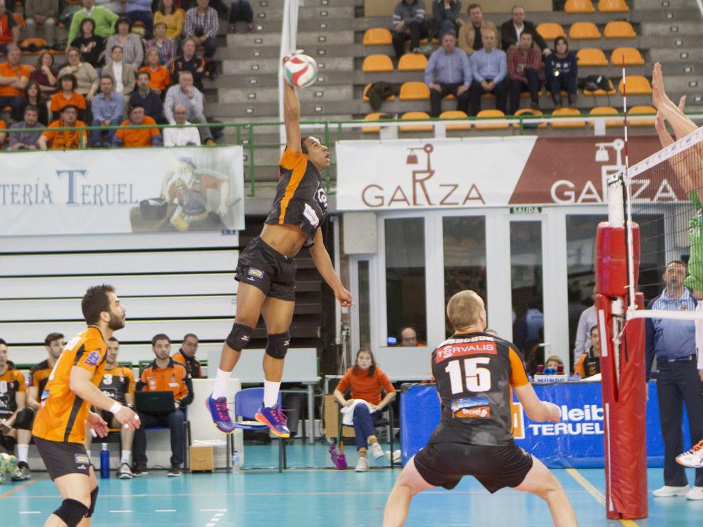 Semifinal entre el CAI Teruel y el Río Duero