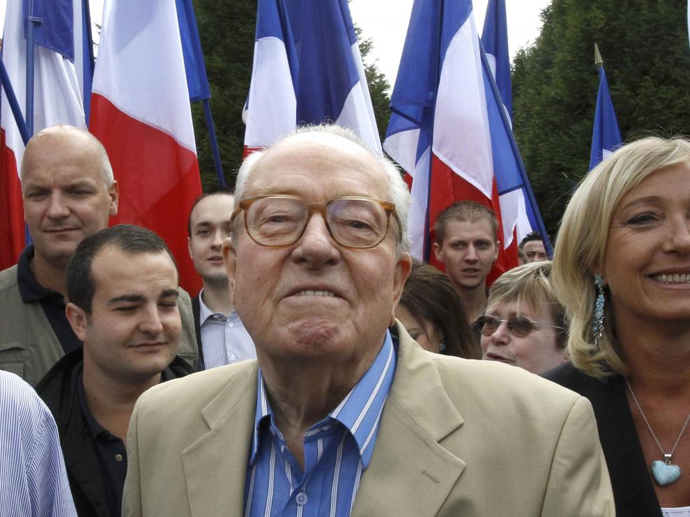 Jean-Marie junto a su hija, Marine Le Pen.