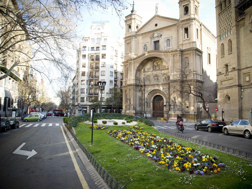 Un día soleado en Zaragoza.