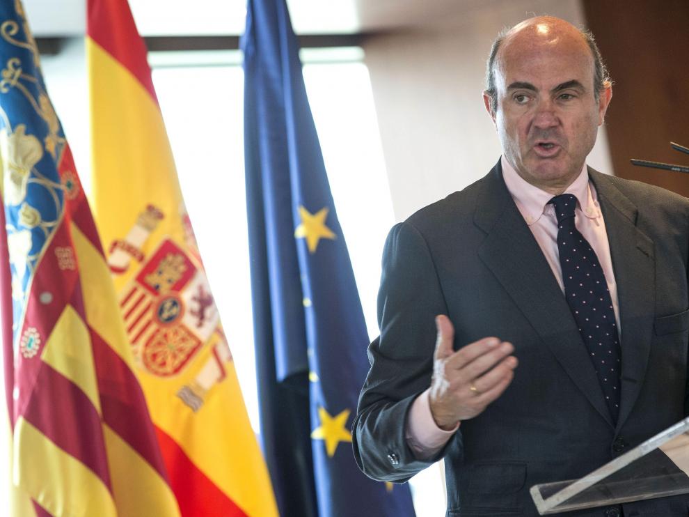 El ministro de Economía, Luis de Guindos, durante su intervención en el Fórum Europa.