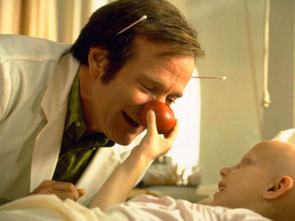 Fotograma de la película 'Patch Adams', protagonizada por Robin Williams.