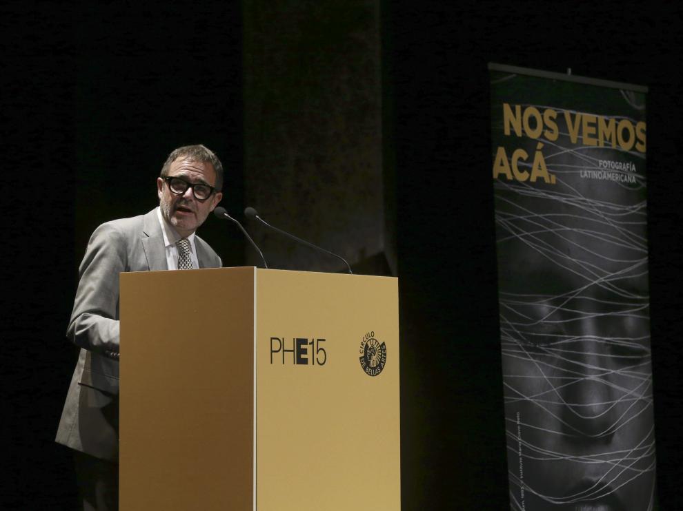 El presidente de PhotoEspaña, Alberto Anaut, durante la presentación de la XVIII edición del Festival en el Salón de Columnas del Círculo de Bellas Artes de Madrid.