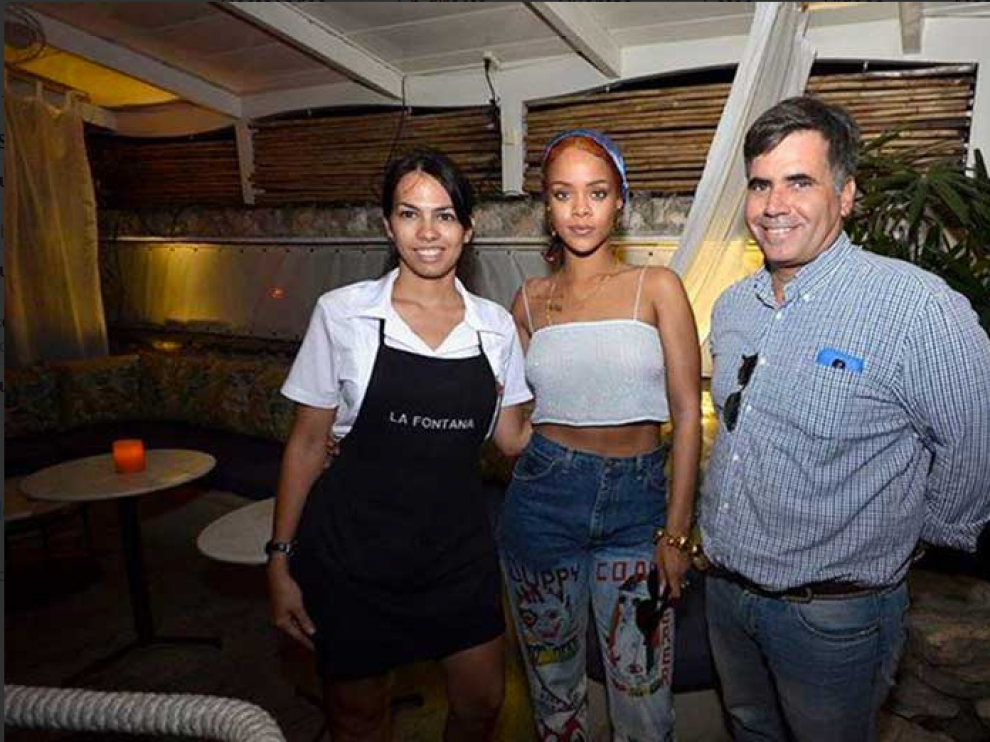Rihanna pasó unas dos horas en el establecimiento junto a tres acompañantes