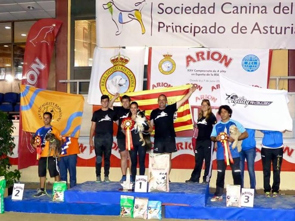 Carmen Briceño y David Molina, campeones de España de agility