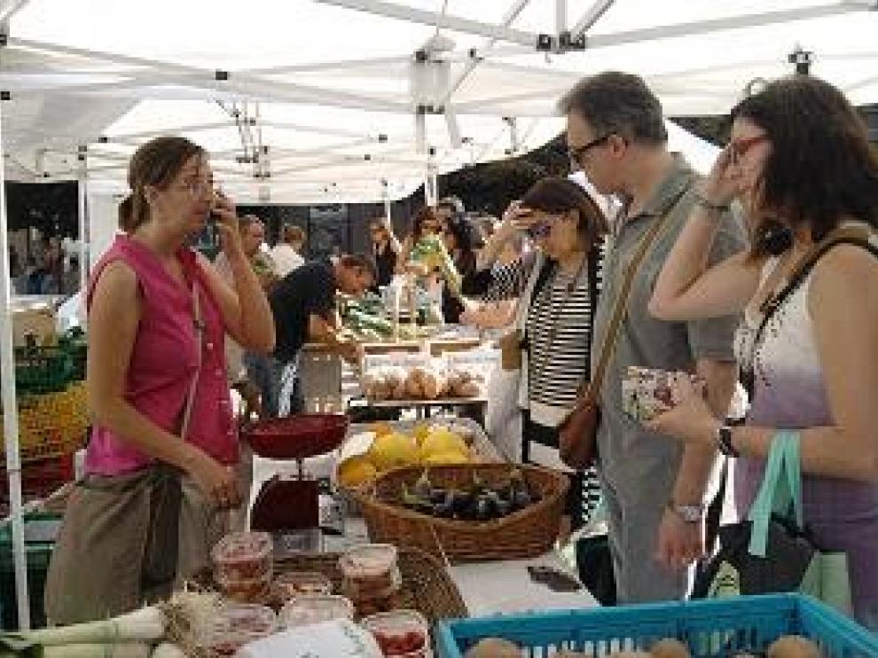 Mercado agroecológico en Zaragoza
