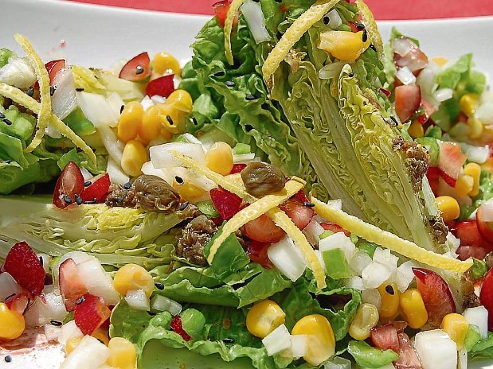 Las cerezas son frutas dulces, carnosas y muy versátiles, combinan a la perfección con platos dulces y salados.