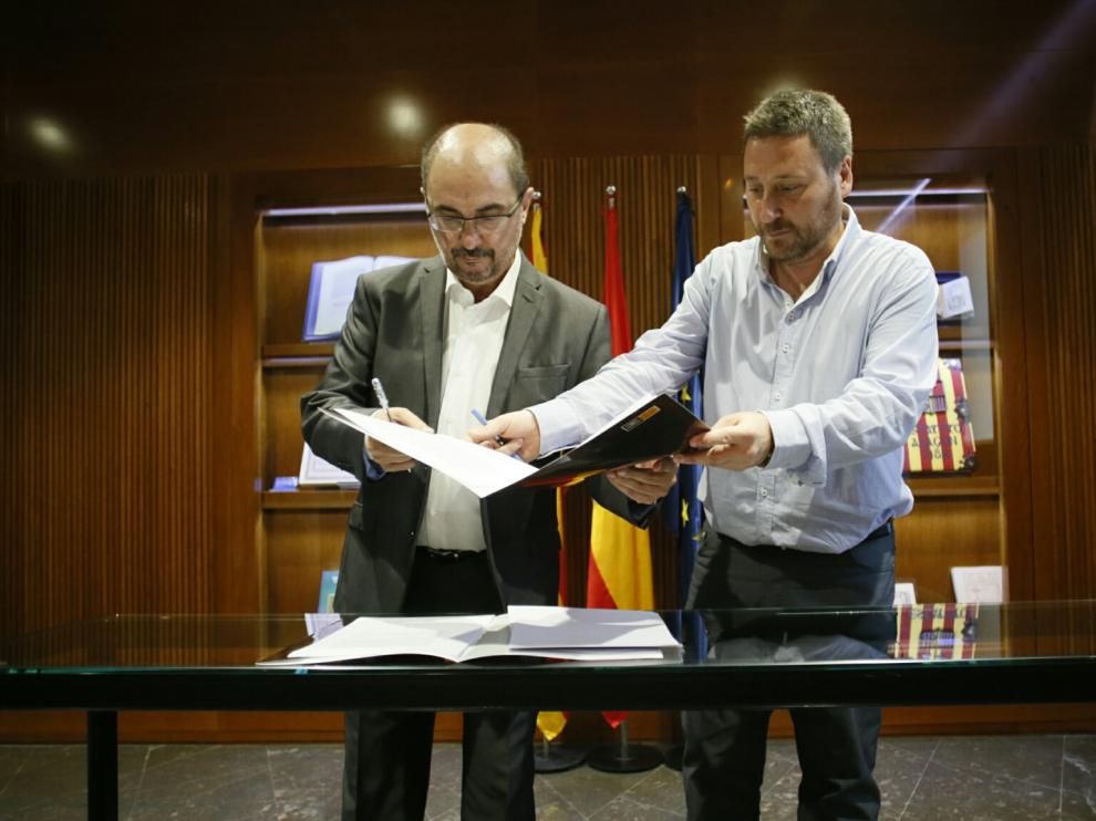 Firma de los acuerdos este miércoles