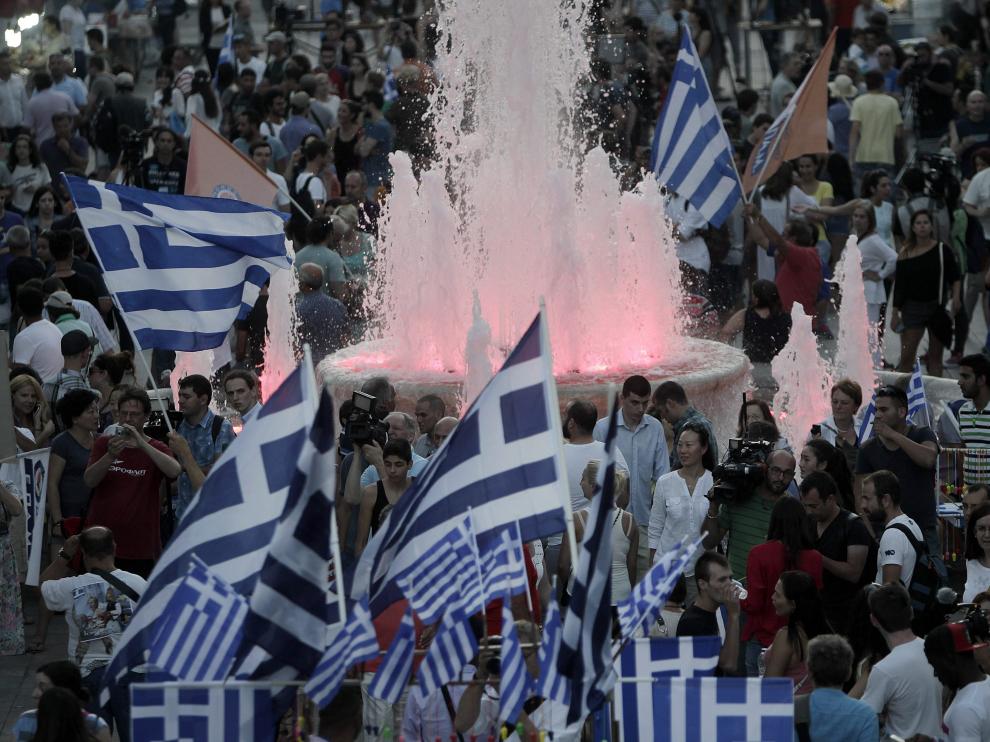 Grecia se planta ante la Troika
