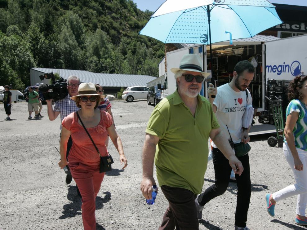 Almodóvar, durante el rodaje en Fanlo