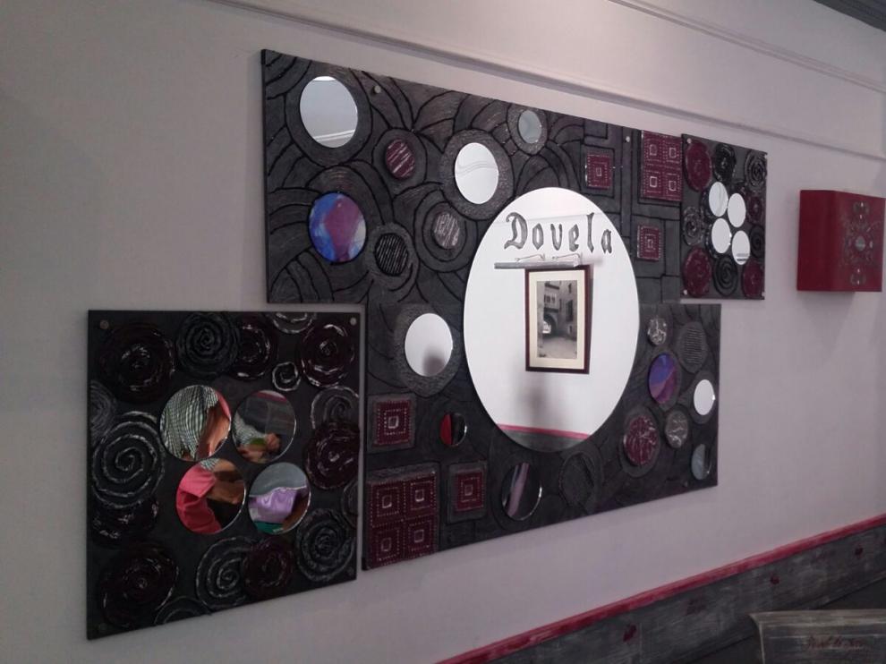Muchos artistas se dedican a restaurar obras o crearlas como método de distracción.