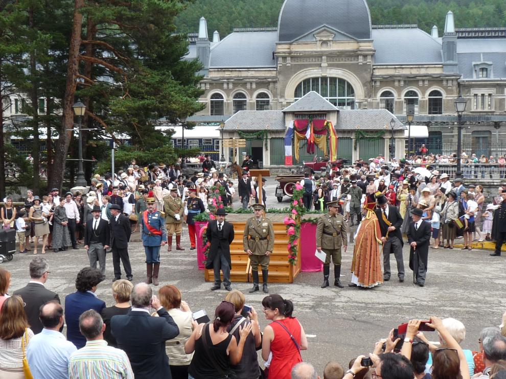 Recreación de la inauguración de la estación de Canfranc