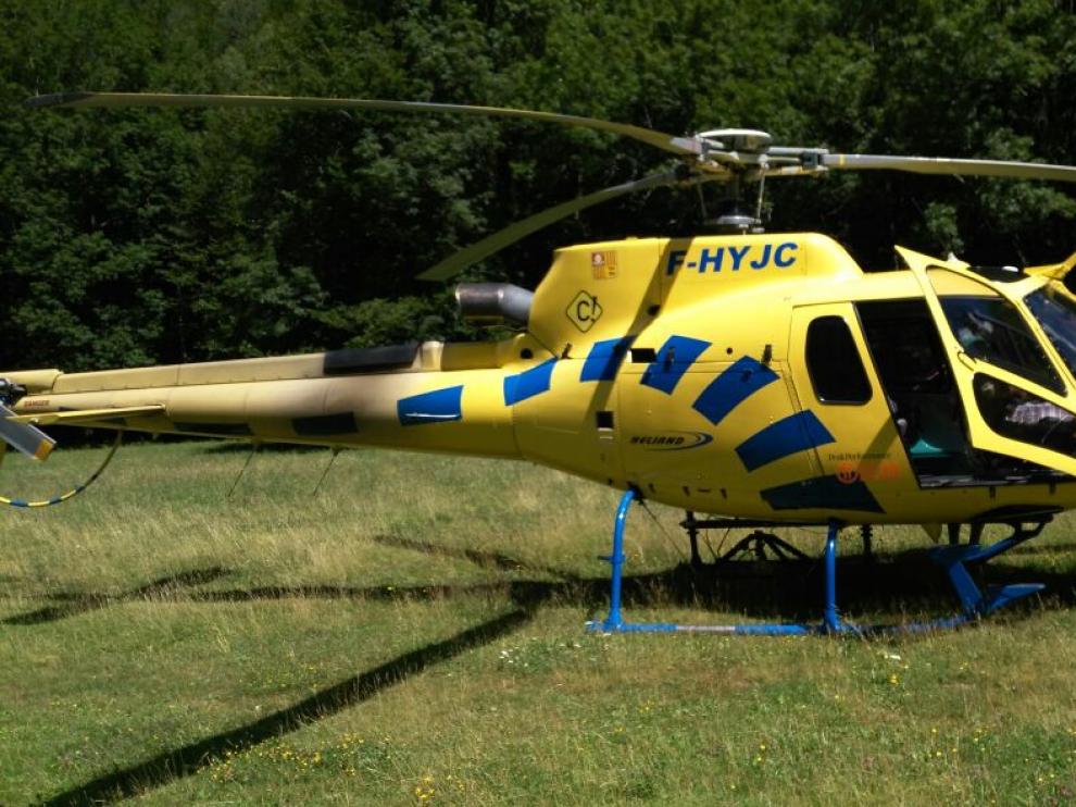 Un helicóptero se cuela en el Parque Nacional de Ordesa