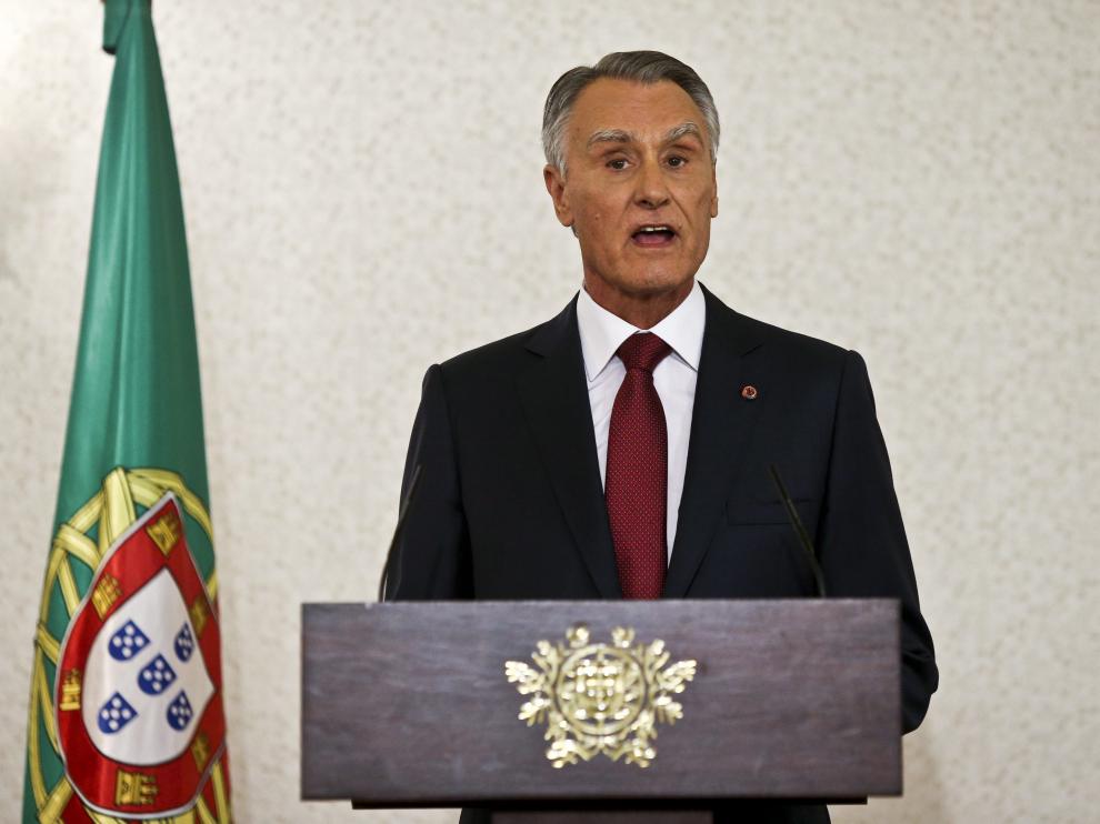 El presidente de Portugal, Aníbal Cavaco Silva, anunciando la fecha de las próximas elecciones legislativas.