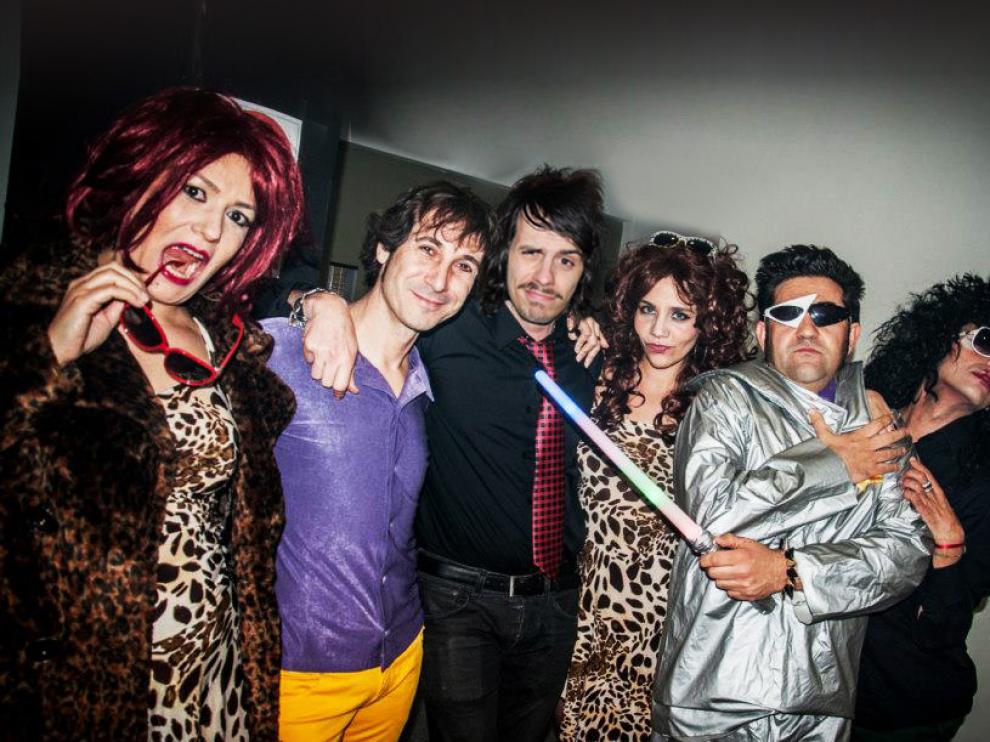 Tripulación de la 'Love Boat Party' de Starkytch