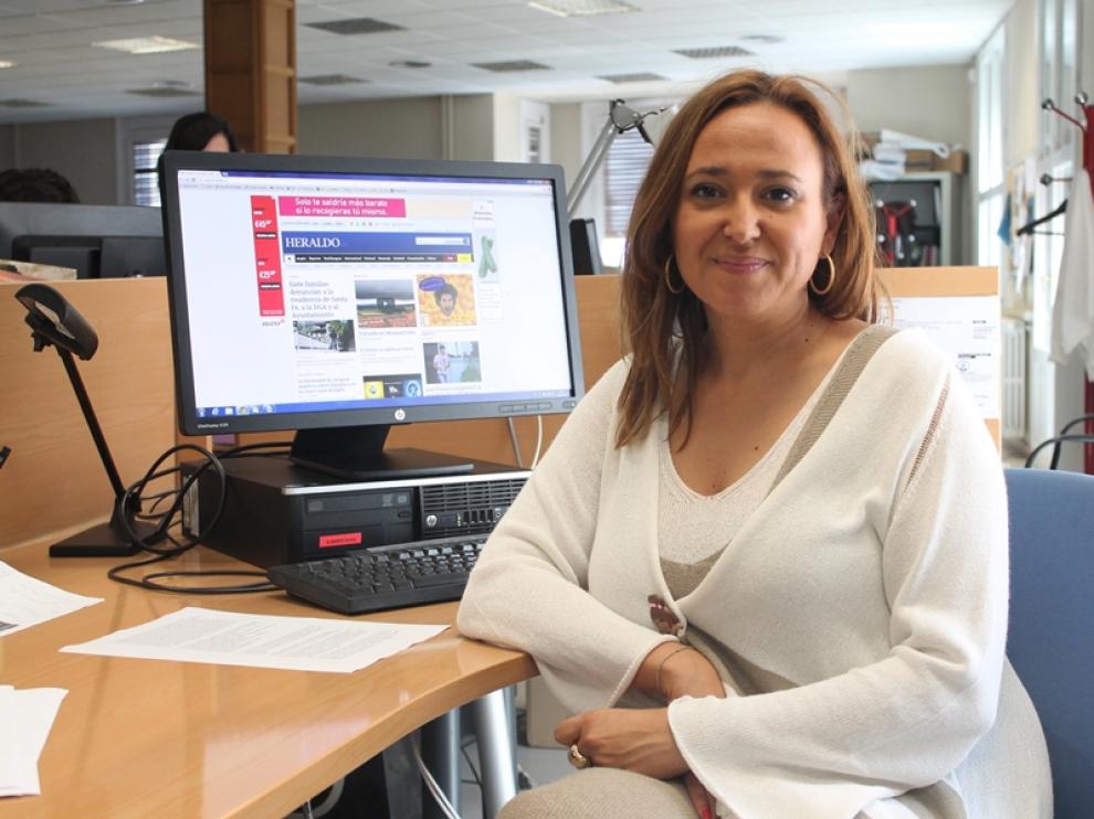 Mayte Pérez, en la redacción de Heraldo.es