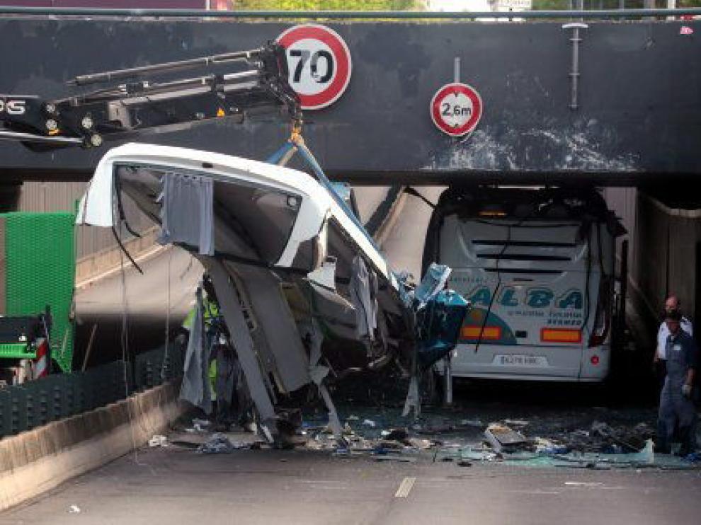 Así ha quedado el autobús, en la localidad francesa de Lille