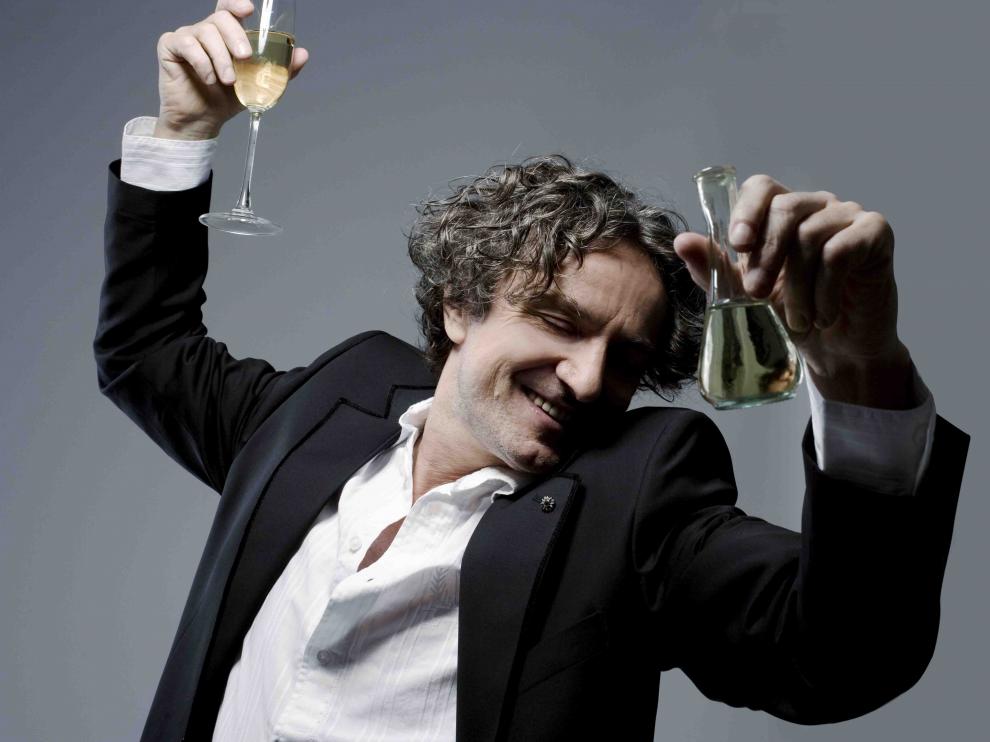 Goran Bregovic es compositor de bandas sonoras, sobre todo del director Emir Kusturica.