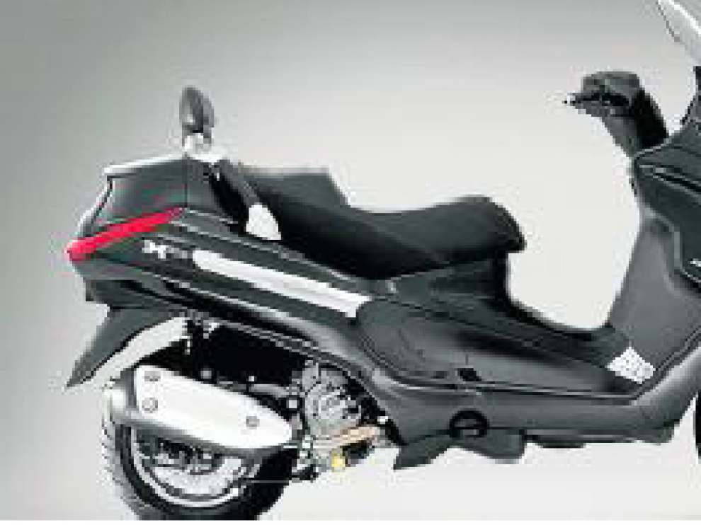 Nuevo piaggio X Evo 250.
