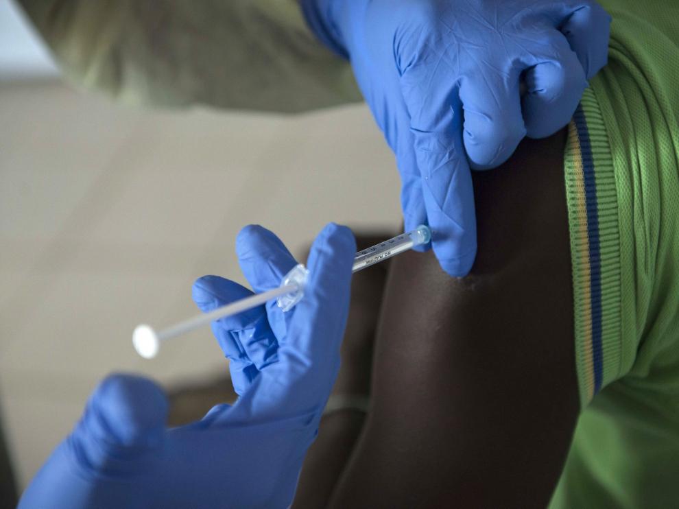 Vacuna para el ébola en Guinea, foto de archivo.