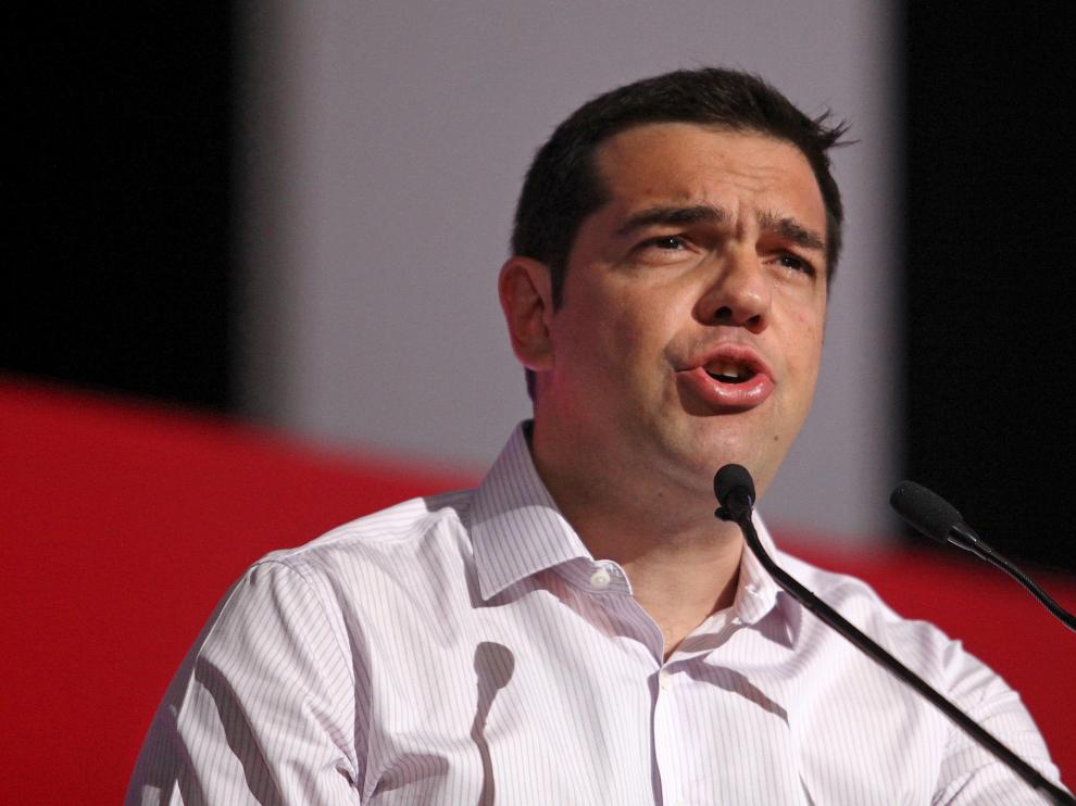 Una clara mayoría de los dos centenares de miembros del Comité Central apoyó a mano alzada la propuesta de Tsipras.