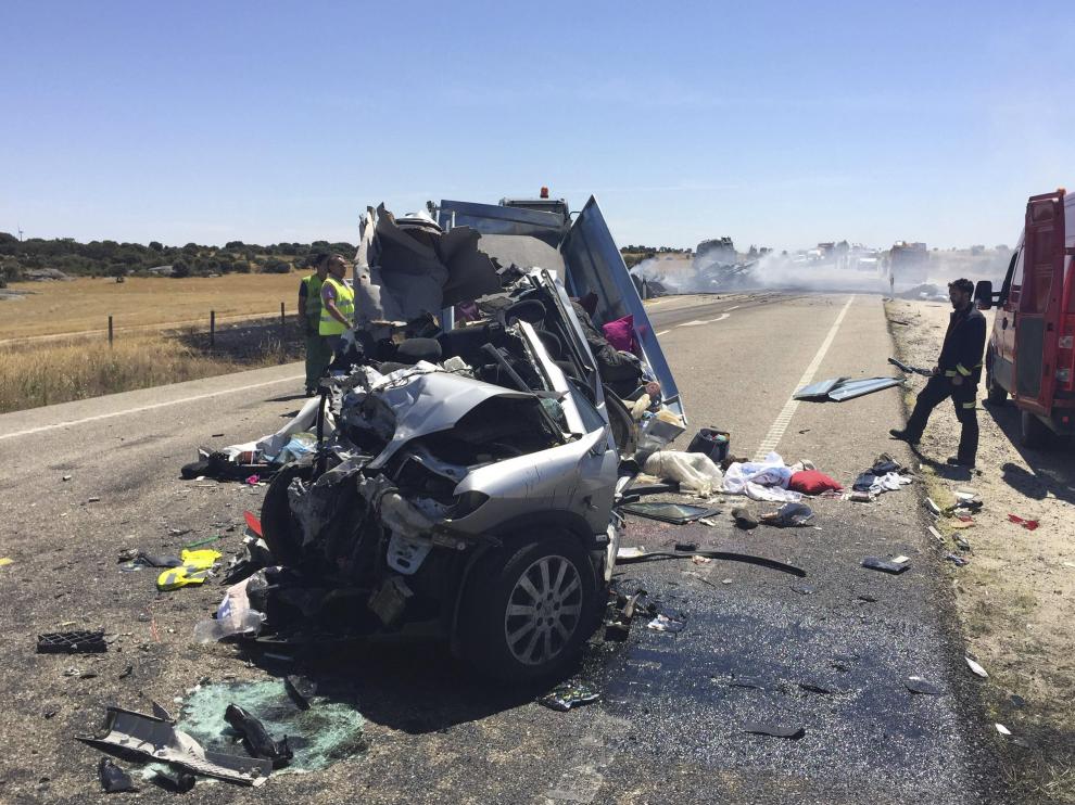 Mueren tres menores portugueses en un accidente de tráfico en Zamora